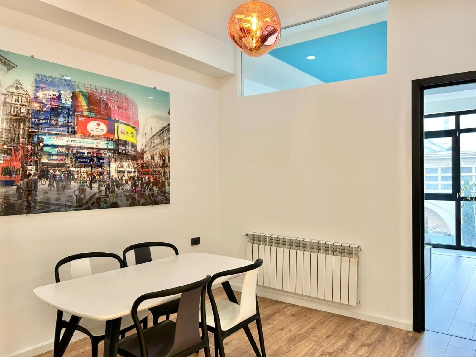 City Center - Next To Holiday Inn -2Br Apartment Tbilisi Buitenkant foto